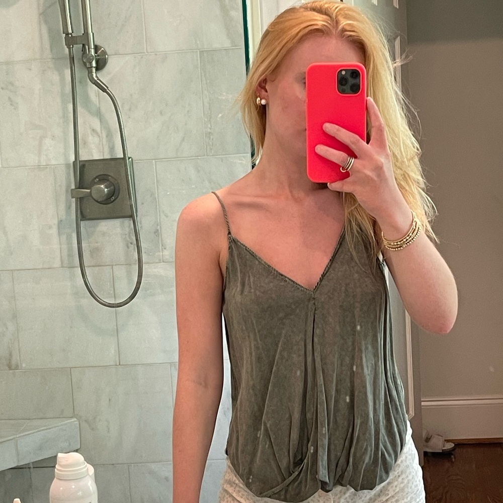 Pants Store Tank Size Small